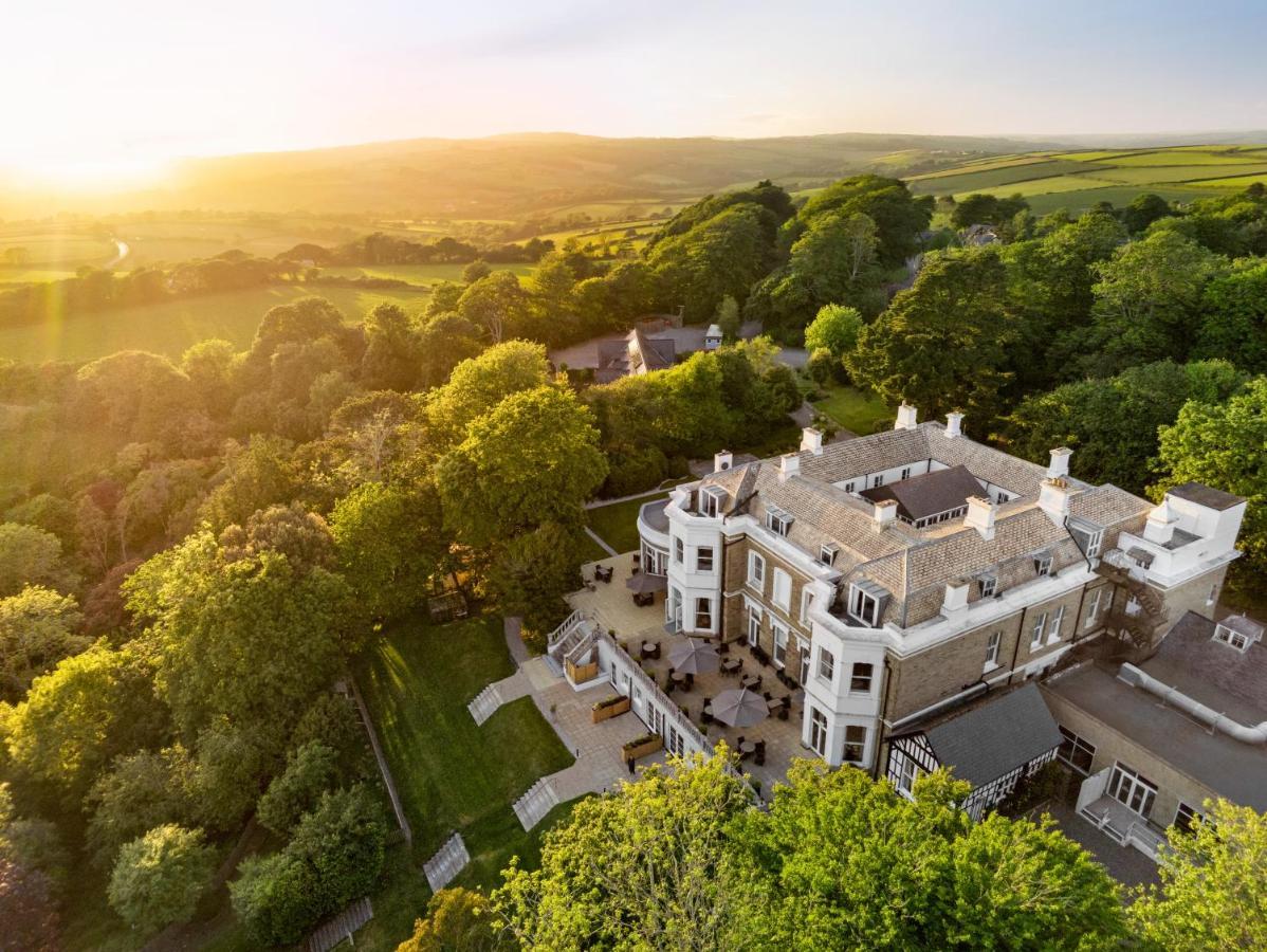 פאווי Trenython Manor Resort מראה חיצוני תמונה