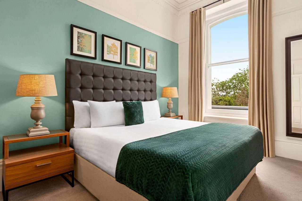 פאווי Trenython Manor Resort מראה חיצוני תמונה