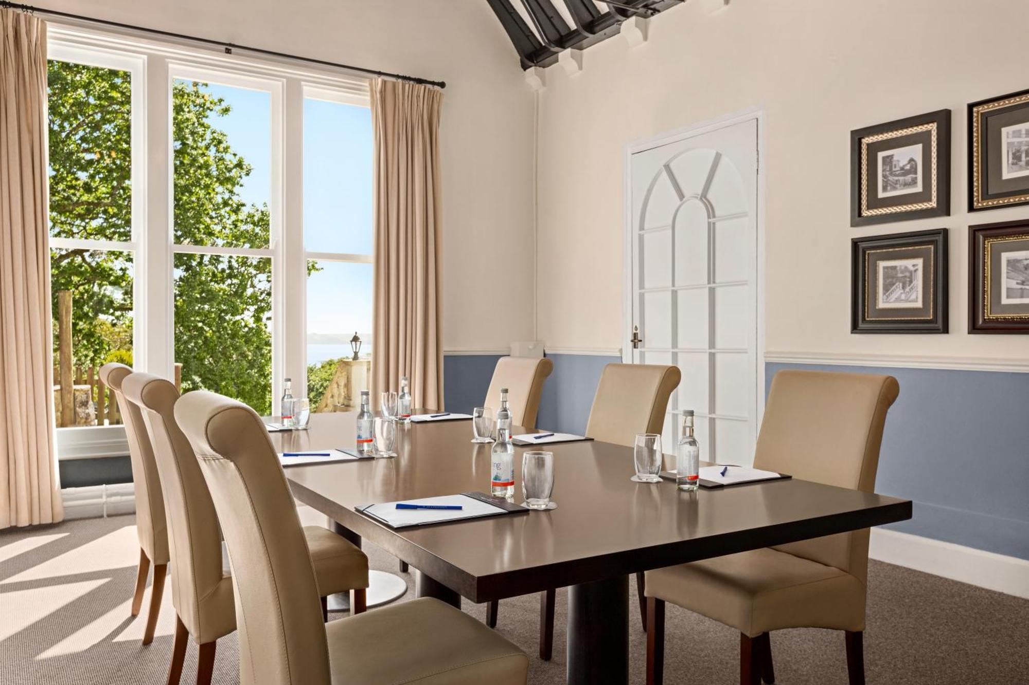 פאווי Trenython Manor Resort מראה חיצוני תמונה